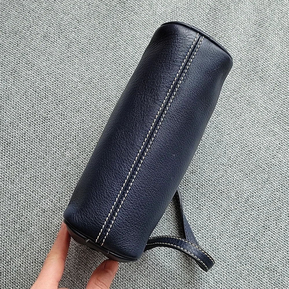 NWOT Dooney & Bourke Dark Navy Blue Leather Zip Shoulder Bag Clutch - Picture 5 of 6